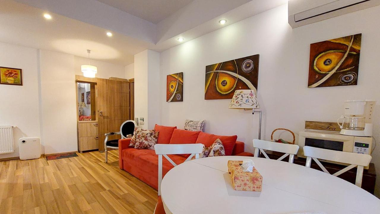 Fancy 1Bd Family Friendly In Historical Centre Leilighet Bucureşti Eksteriør bilde