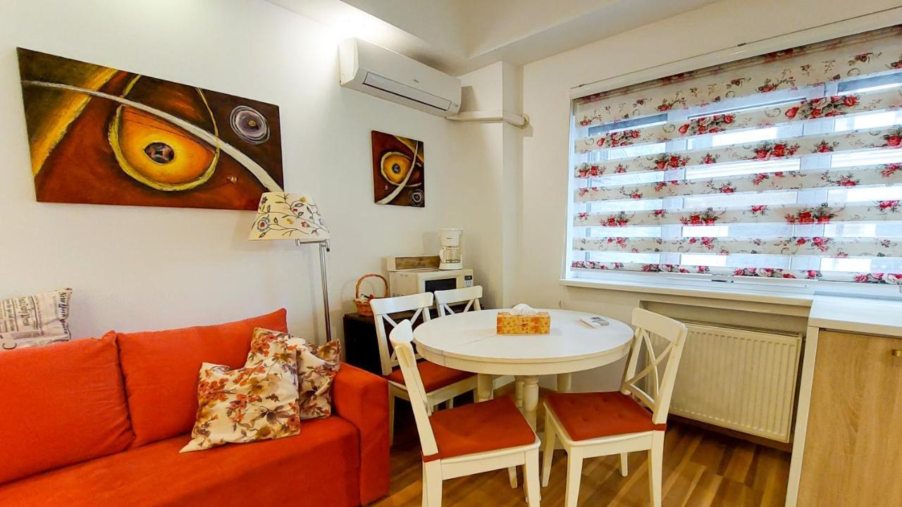Fancy 1Bd Family Friendly In Historical Centre Leilighet Bucureşti Eksteriør bilde