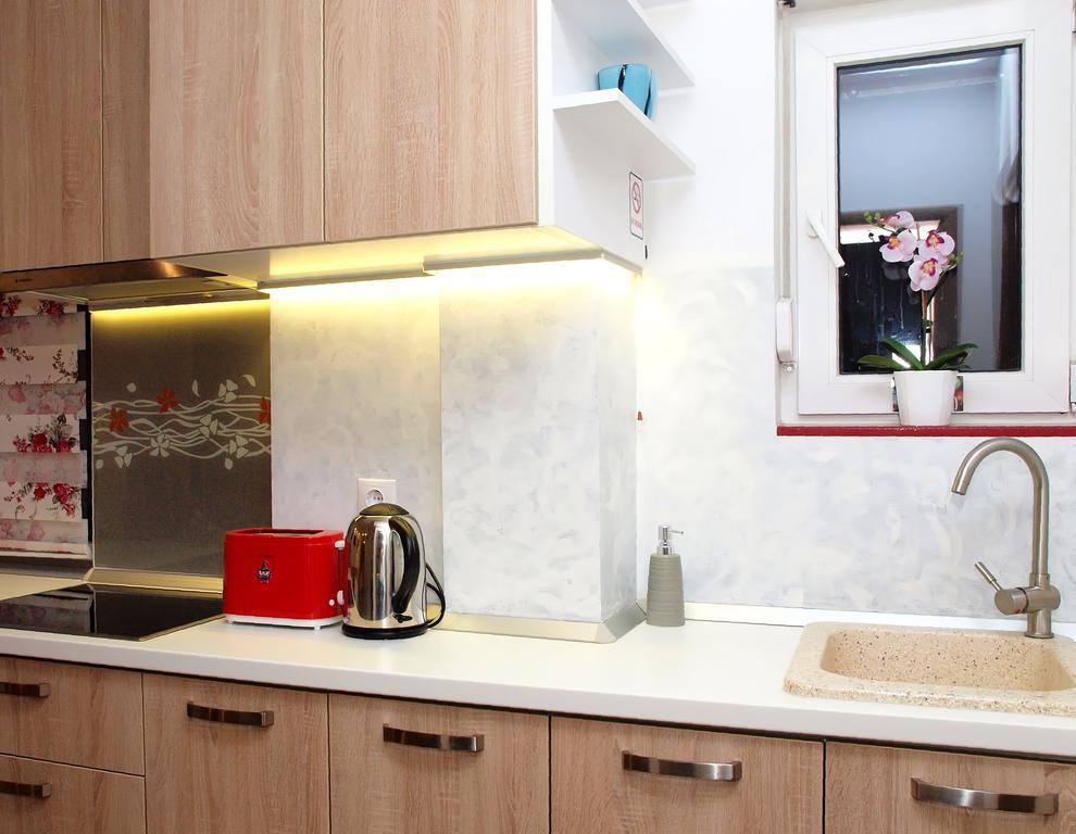 Fancy 1Bd Family Friendly In Historical Centre Leilighet Bucureşti Eksteriør bilde